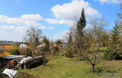 Angrenzende Grundstücke - 