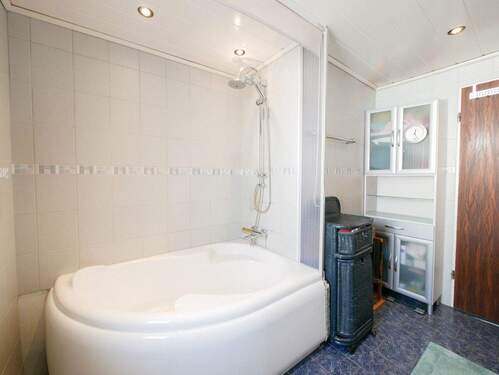 Badezimmer - Dachgeschoss - 