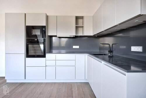 Einbauküche - 3 Zimmer Etagenwohnung in Berlin