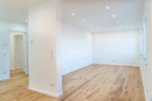 Offene Wohnküche - 5 Zimmer Terrassenwohnung zum Kaufen in Herzogenaurach