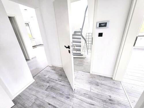 Bild 1 - Elegante 4-Zimmer-Wohnung mit riesigem Balkon