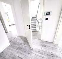 Elegante 4-Zimmer-Wohnung mit riesigem Balkon - Heilbronn Neckargartach