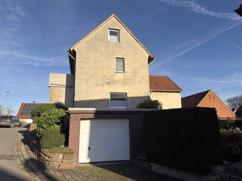 Objekt Seitenansicht, Garage - Einfamilienhaus mit 205,00 m&sup2; in Warburg zum Kaufen