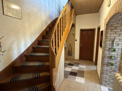 Treppenaufgang Flur - 