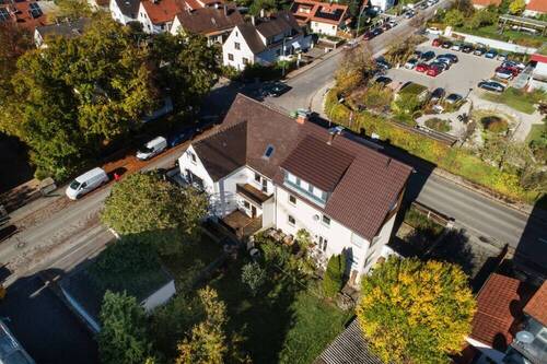 Ansicht - 9 Zimmer Mehrfamilienhaus, Wohnhaus zum Kaufen in Augsburg