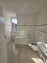 Badezimmer.jpg - Moderne 3-Zimmer-Wohnung in Schmölln