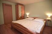 Schlafzimmer EG - 