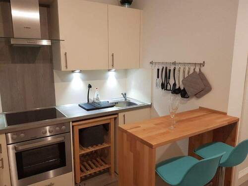 image002.jpg - Wohnung mit 1-Zimmer - 600,00 EUR Kaltmiete, ca.  48,00 m² Wohnfläche