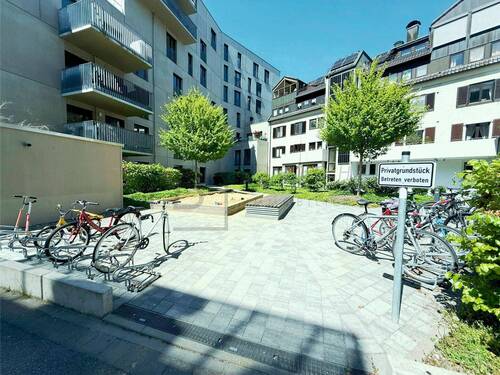 Innenhof-Fahrradplätze - 