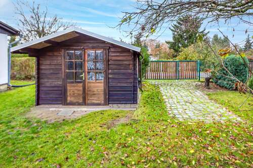 Gartengerätehaus - Grundstück zum Kaufen in Berlin