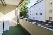 Ansicht Loggia - 2 Zimmer Etagenwohnung zum Kaufen in Wuppertal