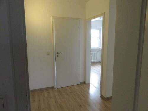 Flur - Etagenwohnung mit 74,40 m² in Wolfenbüttel zum Kaufen