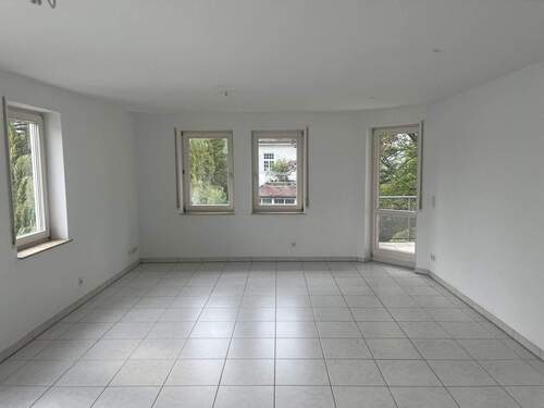 Wohnen / Essen - Etagenwohnung mit 85,60 m² in Böblingen zum Kaufen