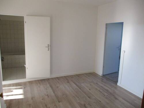 Flurbereich - Nachmieter gesucht - 487,00&nbsp;EUR Kaltmiete, ca.&nbsp; 69,00&nbsp;m&sup2;&nbsp;Wohnfl&auml;che