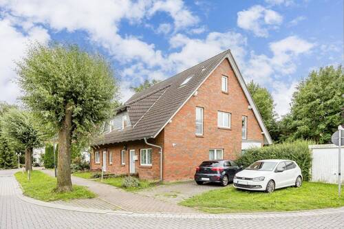 Aussenansicht Straße - 2x DoppelhaushälftenMehrgenerationenhaus oder wohnen mit Freunden - TOP ANGEBOT