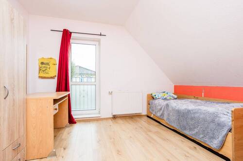 Haus 21 DG Zimmer 3 - 