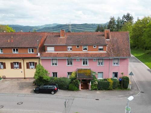 dji_fly_20250426_161328_477_1745749432976_aeb - 1 Zimmer Mehrfamilienhaus, Wohnhaus in Laufenburg