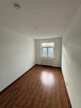 PHOTO-2025-12-05-14-21-45_1 - 