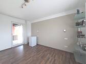 Schlafzimmer mit Ankleide - 
