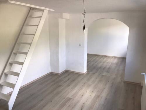 WE1-Küche+Aufgang OG - 