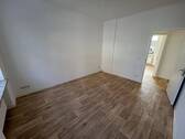 Wohnzimmer - 3 Zimmer Etagenwohnung zur Miete in Magdeburg