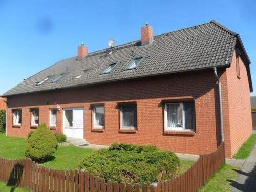 4-Familienhaus - 3 Zimmer 3- Zimmer in Goldbeck