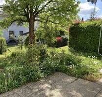 Im EG und DG in grüner, ruhiger Lage leben! - Korntal-Münchingen