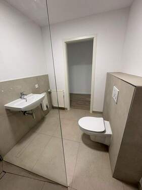 Badezimmer - 2 Zimmer Etagenwohnung zum Kaufen in Alfter