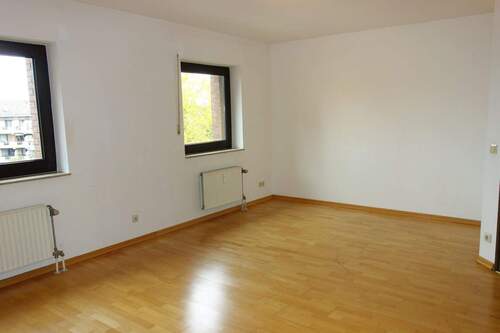 Schlafzimmer, unmöbliert - Etagenwohnung mit 66,00 m² in Troisdorf zum Kaufen