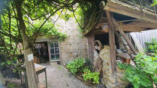 Hinterer Bereich - 7 Zimmer Doppelhaushälfte zum Kaufen in Horb am Neckar