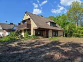 Haus-Seitenansicht - 