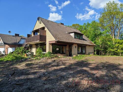 Haus-Seitenansicht - 