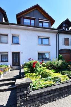 Vorderansicht - 8 Zimmer Reihenmittelhaus in Bad Säckingen