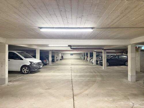 Tiefgarage - 