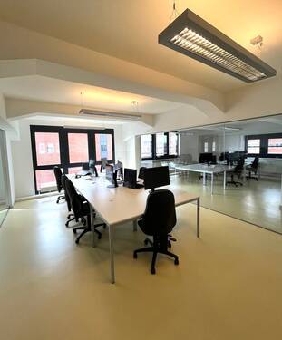 Büroraum - Büro mit 313,80 m&sup2; in Hamburg zur Miete
