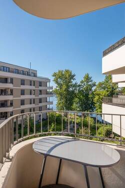 Weiterer Ausblick vom Balkon - 