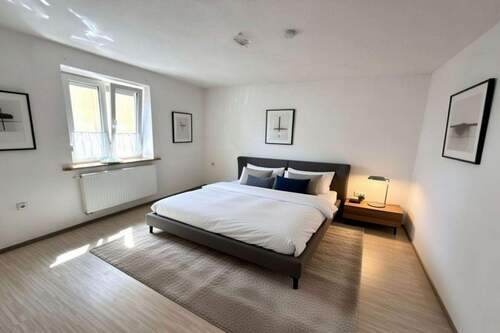 Schlafzimmer digital eingerichtet - 