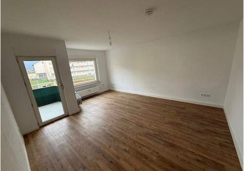 Wohnzimmer - 2 Zimmer Etagenwohnung in Wertheim