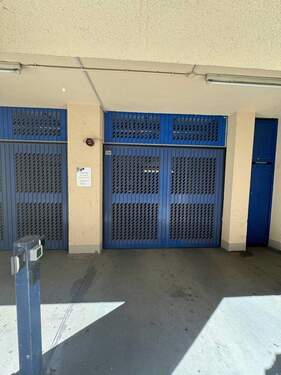 Tiefgarage Einfahrt - 