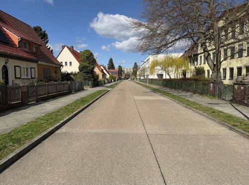 Anwohnerstraße nach Norden - 