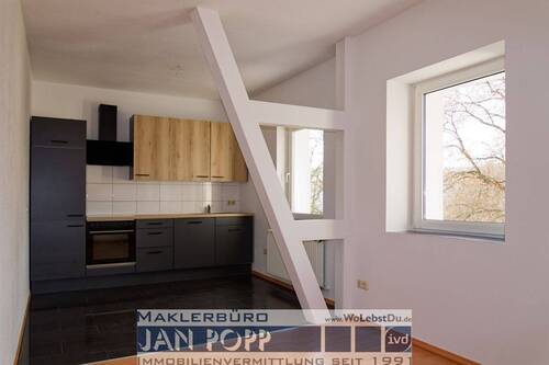 Wohnküche mit EBK - 3 Zimmer Etagenwohnung zur Miete in Greiz