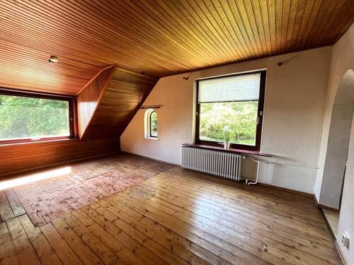 Schlafzimmer DG mit Abseite - 