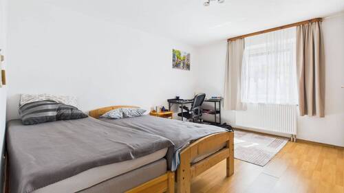 Schlafzimmer OG.jpg - 