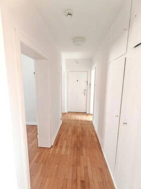 Flur - 2 Zimmer Etagenwohnung in Zweibrücken
