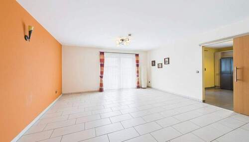 CAM05147G0-PR0144-STILL014-001 - GRENZE L-REMICH! HOCHWERTIGE 3 ZIMMER-WOHNUNG IN TOP-WOHNLAGE!