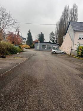 Bild 1 - Großes zentral gelegenes Grundstück in Wadgassen zu verkaufen