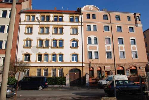 Hausansicht - 2 Zimmer Etagenwohnung zur Miete in Nürnberg