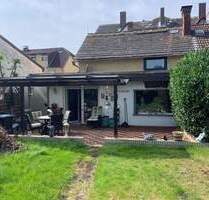 Zentral gelegenes 3-Familienwohnhaus und Einfamilienhinterhaus mit Garten - Holzminden