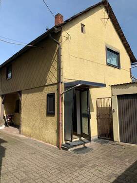 2 - 1 Zimmer Mehrfamilienhaus, Wohnhaus zum Kaufen in Holzminden