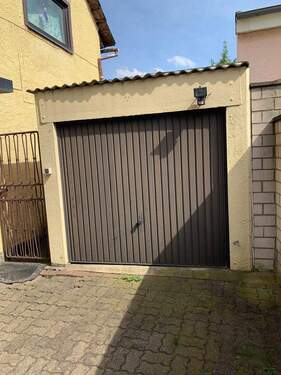 3 - 1 Zimmer Mehrfamilienhaus, Wohnhaus in Holzminden